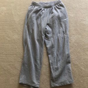 Men’s Grey Nike Sweatpants size Medium.